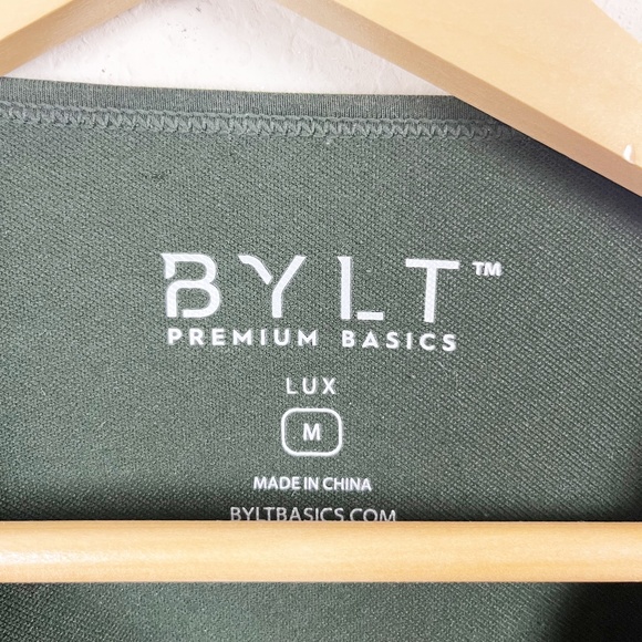 BYLT Green Long Sleeve Shirt Mens Size Medium - Picture 4 of 5